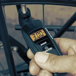 ROSE Bikes Airchecker II 2nd Generation Digital Pressure Gauge Schrader/Presta| Spares And Accessories