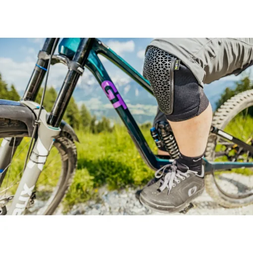 ROSE Bikes JUNCTION LITE KNEE GUARD V.23 Knee Pads| Knee Pads