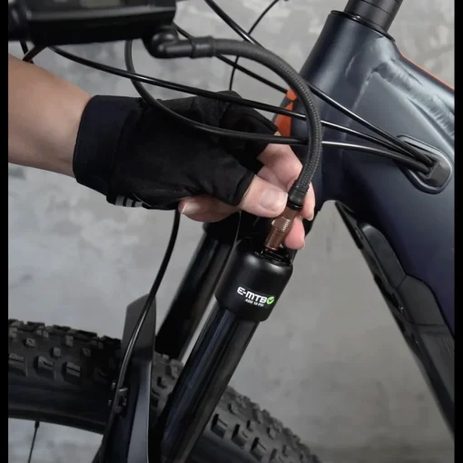 ROSE Bikes Pocketshock Digital Suspension Fork and Shock Pump| Shock Pumps And Suspension Fork Pumps
