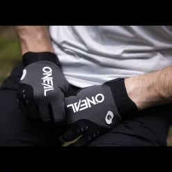 ROSE Bikes REVOLUTION NANOFRONT MTB Gloves| Full Finger Gloves|MTB Gloves